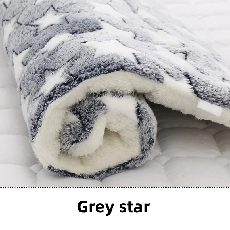 🐾 CalmCuddle™ Pet Sleeping Mat — Cozy, Washable Dog & Cat Bed for Small & Large Pets