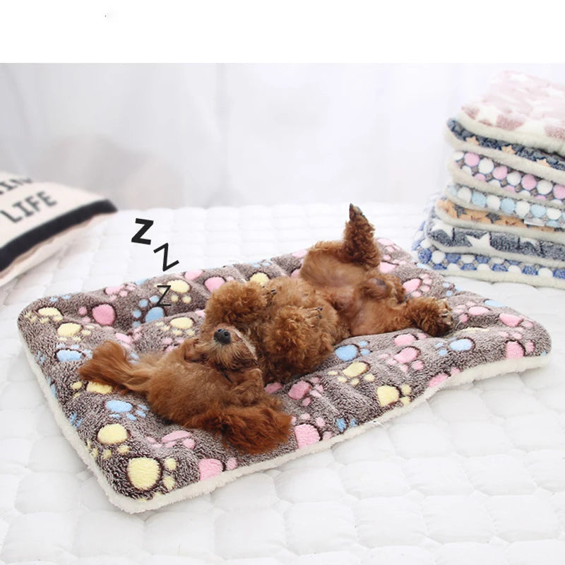 🐾 CalmCuddle™ Pet Sleeping Mat — Cozy, Washable Dog & Cat Bed for Small & Large Pets